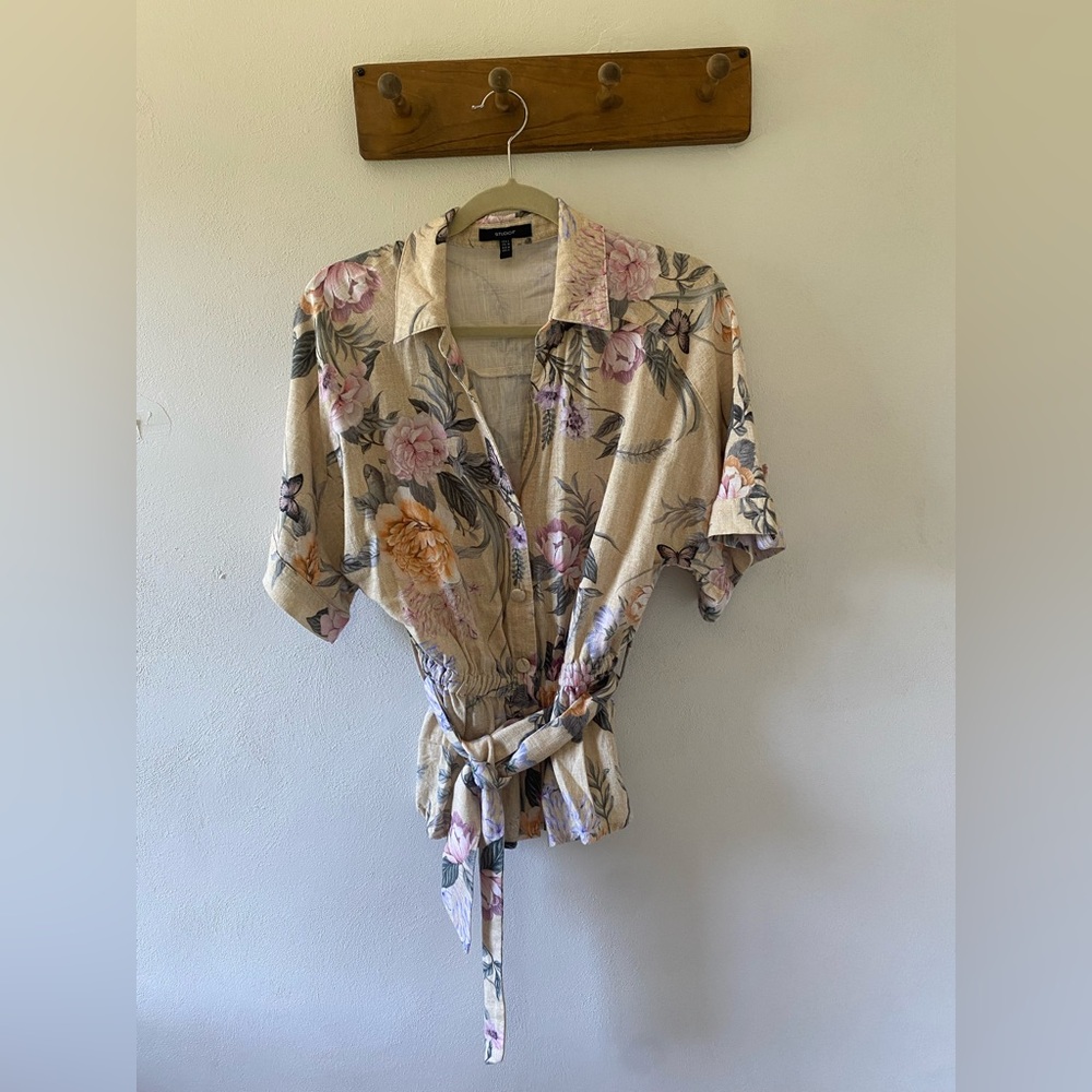 Studio F Floral Butterfly Blouse, size S